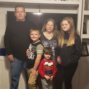 Meet your Posher, Constance